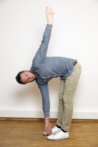 Business Yoga bei Rückenschmerzen.